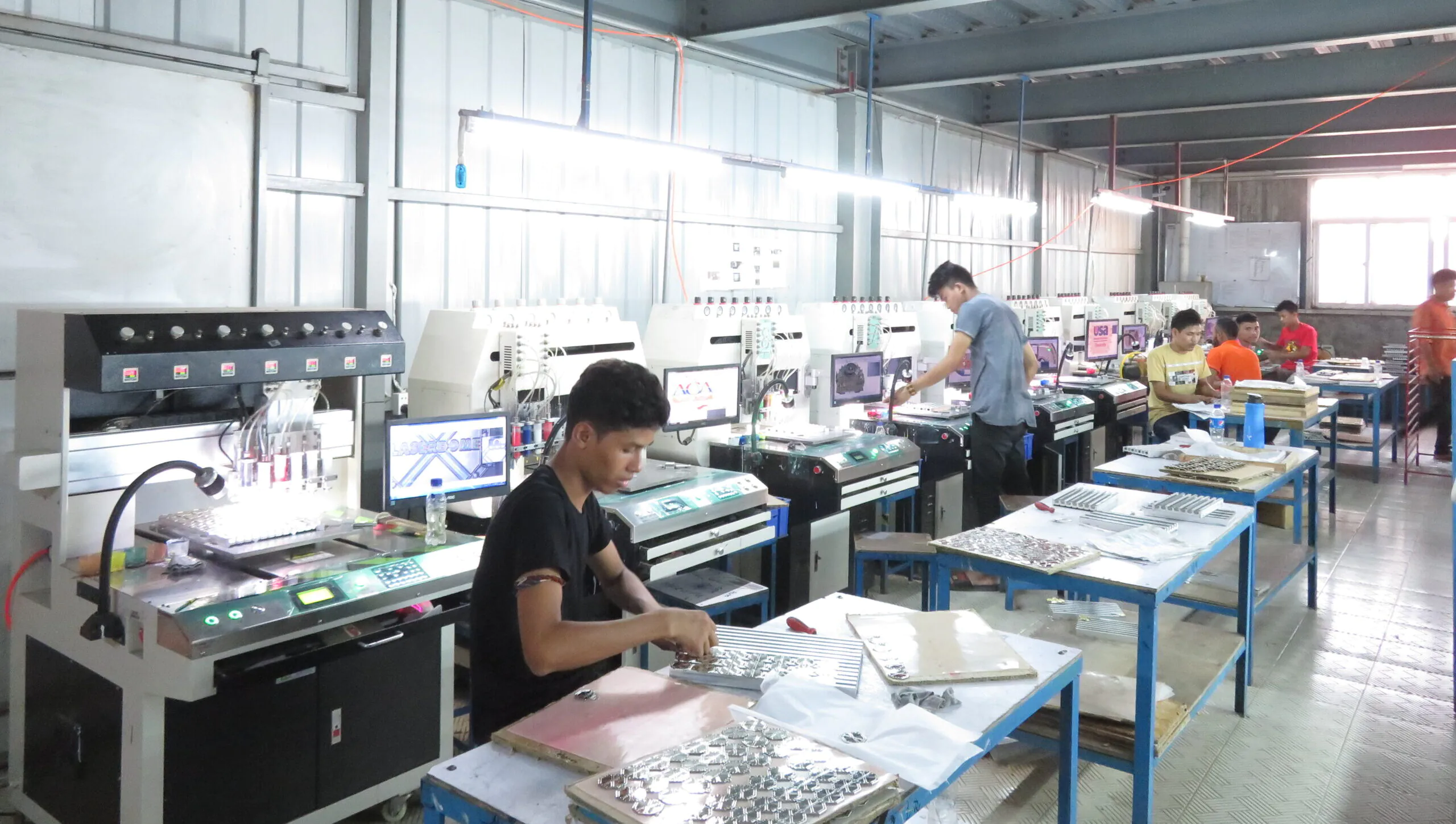 Auto-Coloring Machines