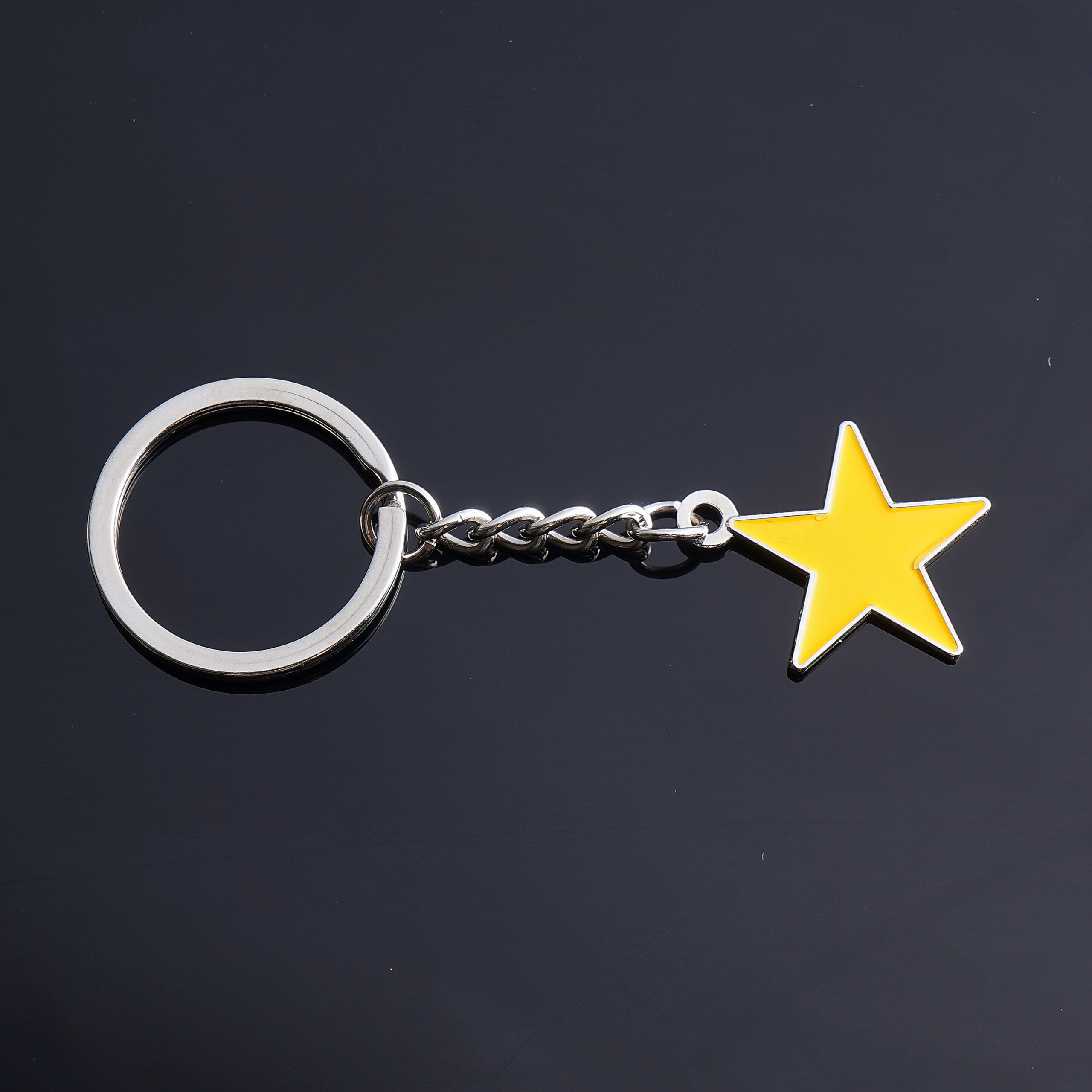 Customized star keychain