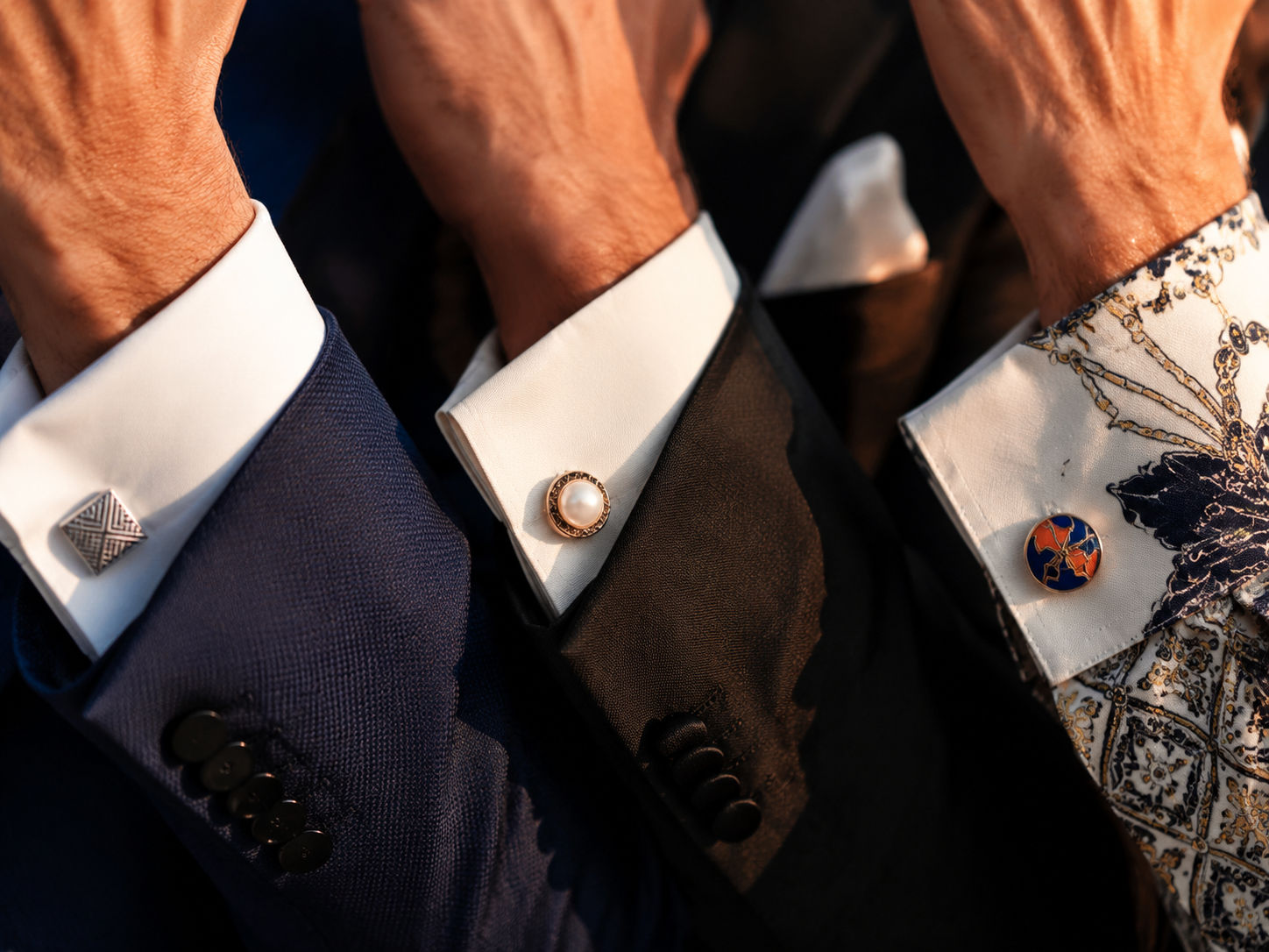 Display of premium custom cufflinks and corporate gifts